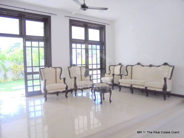 House for Rent in Colombo 05- image 1