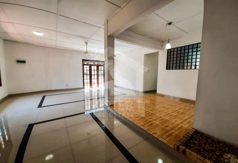 House for Rent in Dehiwala- image 2