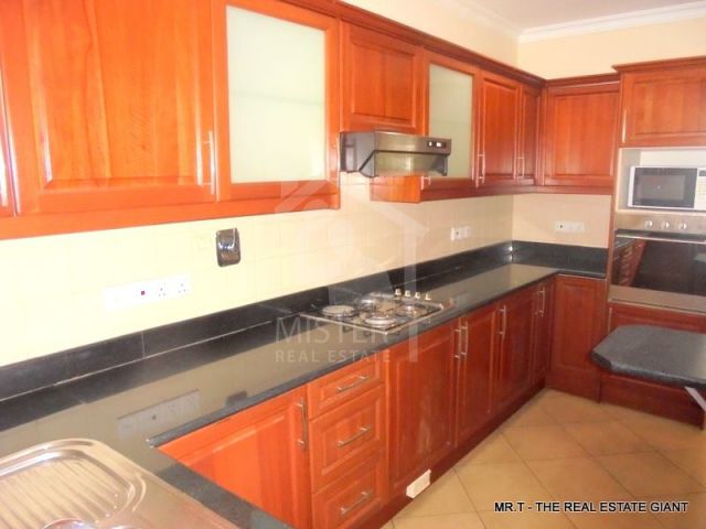 Apartment for Rent in Colombo 08- image 2