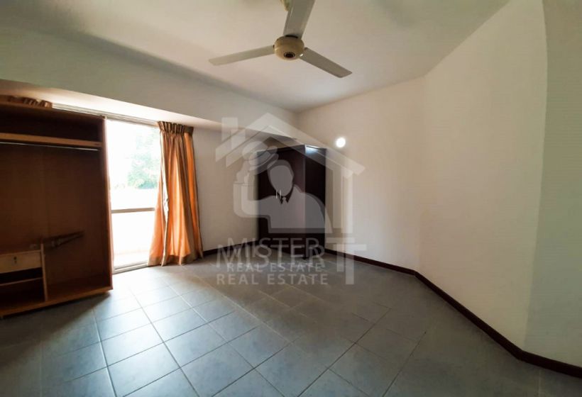 Apartment for Rent in Colombo 07- image 3