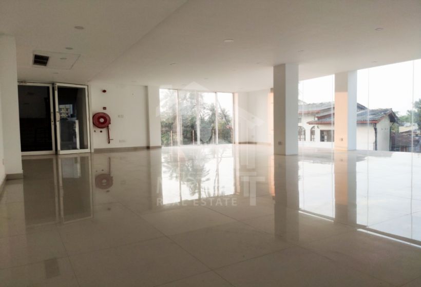 Commercial Property for Rent in Colombo - image 3