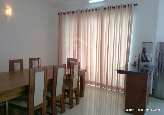 Apartment for Rent in Colombo 06- image 3