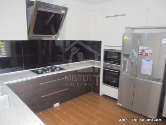 Apartment for Rent in Colombo 07- image 3