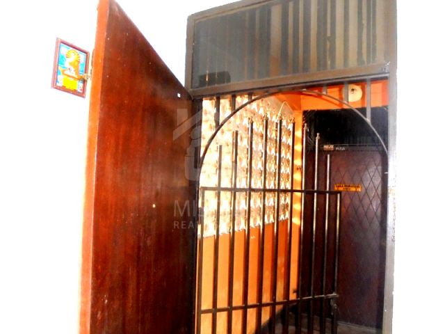  Apartment for Rent in Colombo 08- image 3