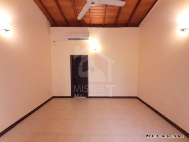 House for Rent in Mount Lavania- image 4