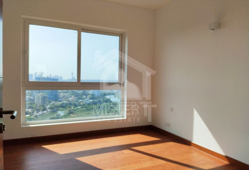 Apartment for Rent at The Elements - image 4