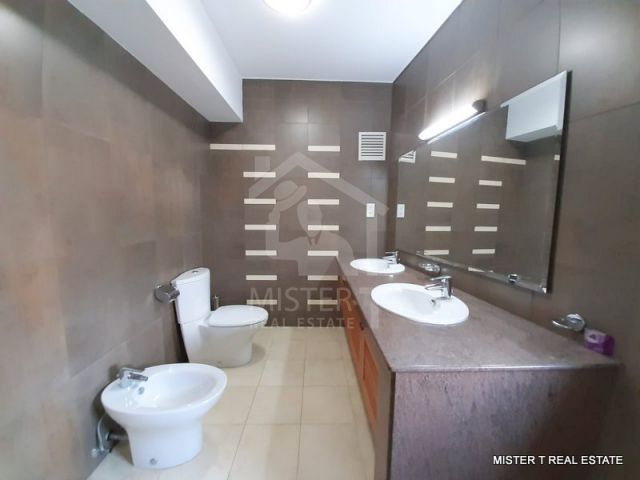 Apartment for Rent at Empire Residencies- image 6