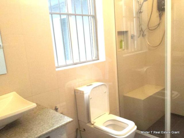 House for Rent in Thalawathugoda- image 8