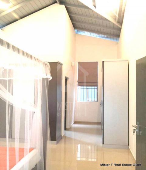 House for Rent in Thalawathugoda- image 9