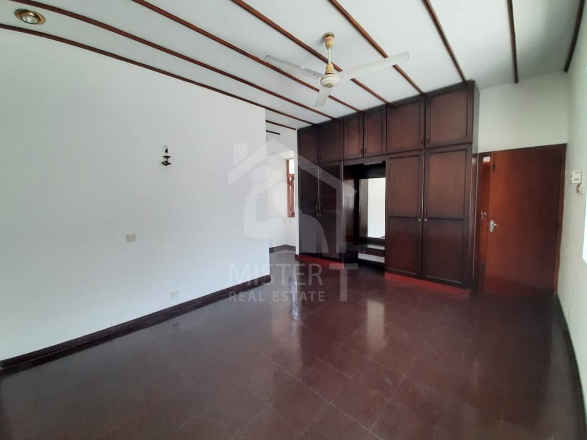House for Rent in Colombo- image 10