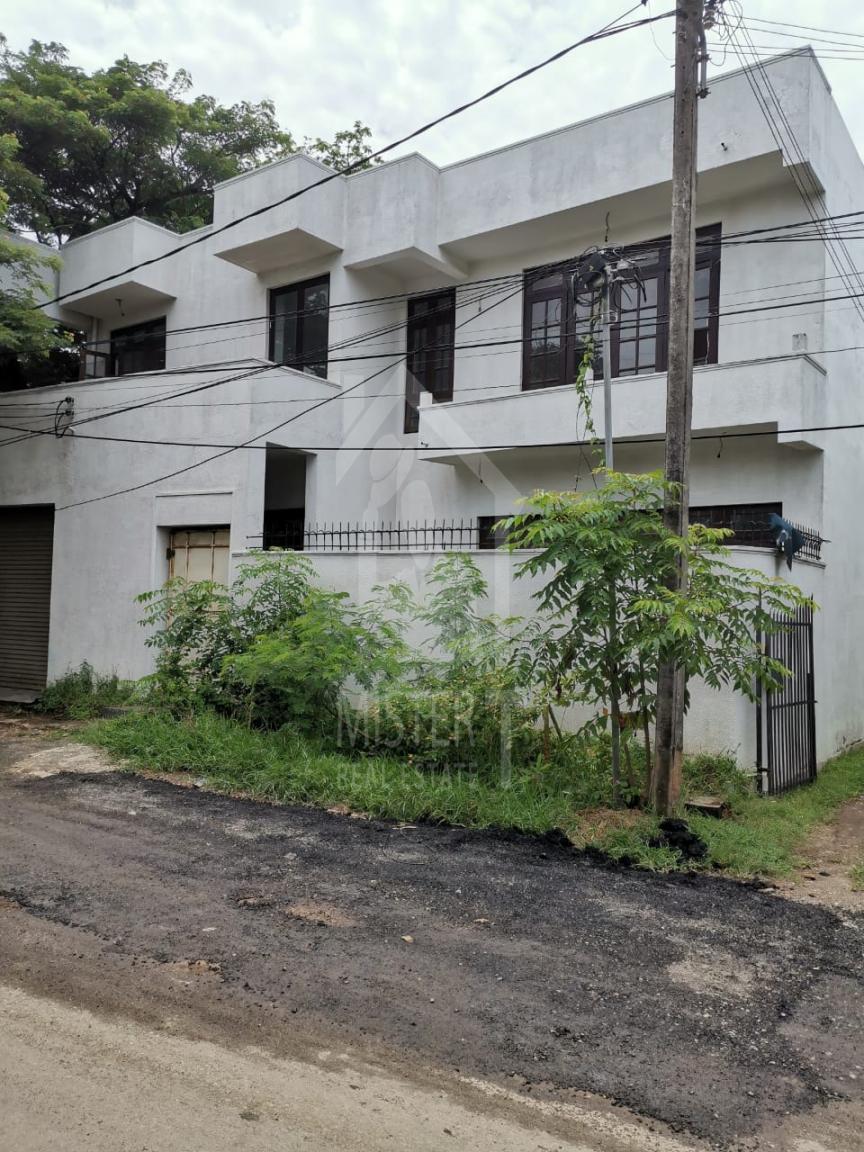 House for Rent in Colombo 05- image 1