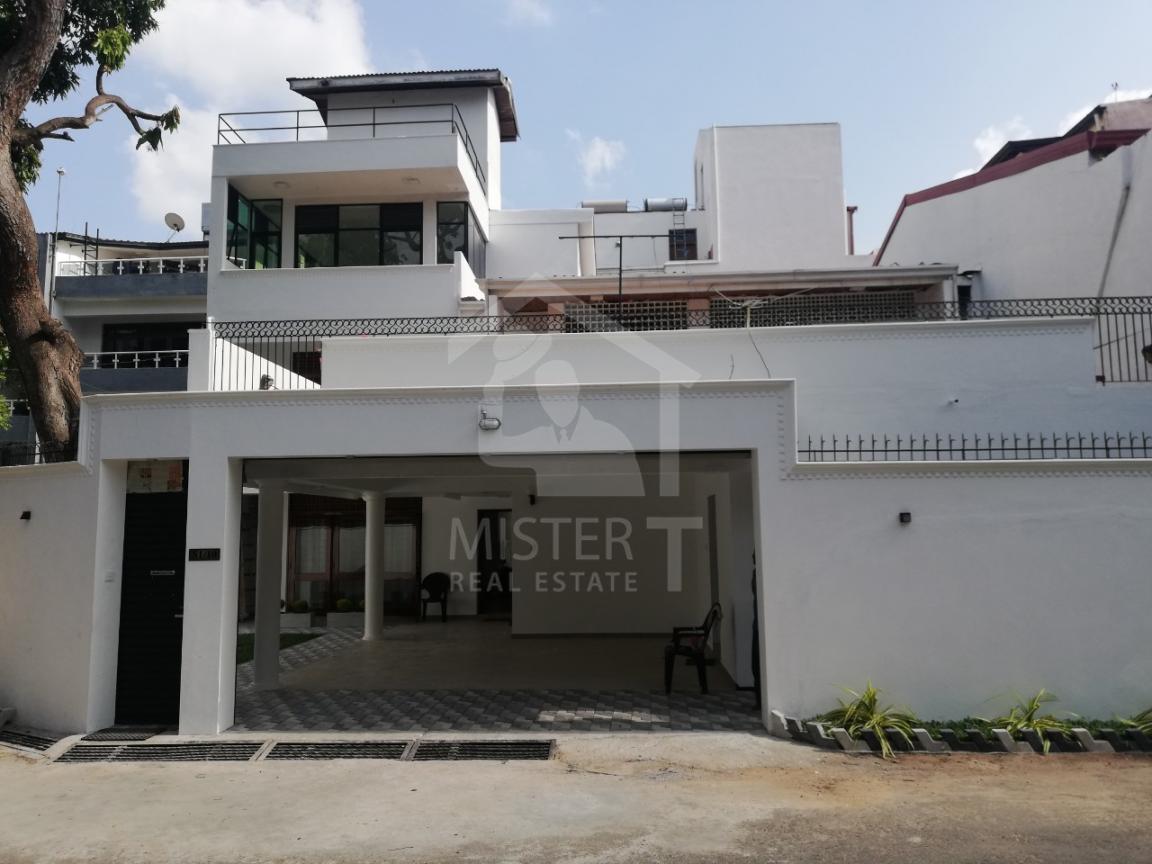 House for Rent in Colombo 07- image 1