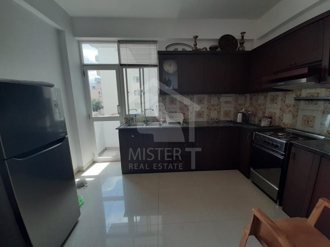 Apartment for Rent in Colombo 06- image 2