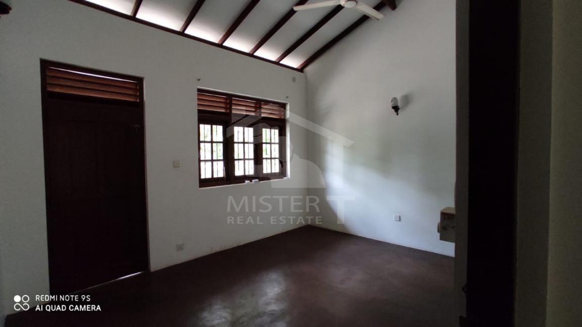 House for Rent in Colombo 08- image 3