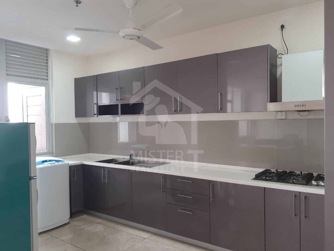 Apartment for Rent in Colombo 03- image 4