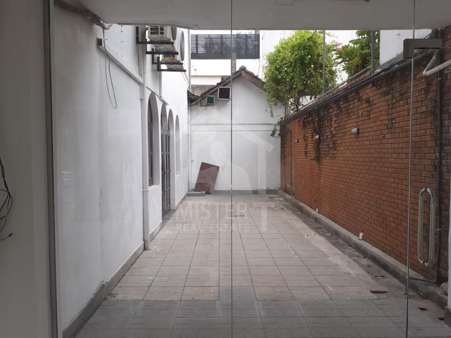 Commercial Property for Rent in Colombo 03- image 6