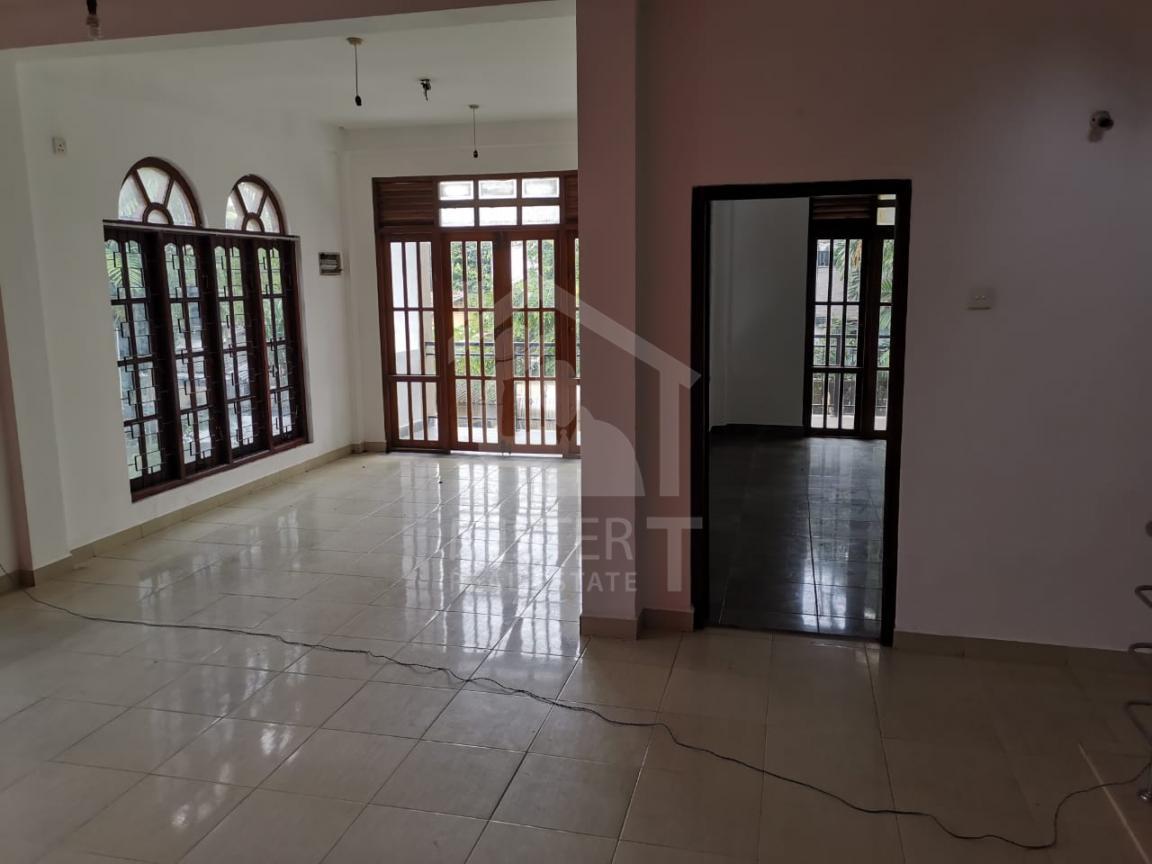 House for Rent in Colombo 05- image 6