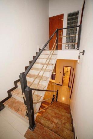 House for Rent in Nugegoda- image 8