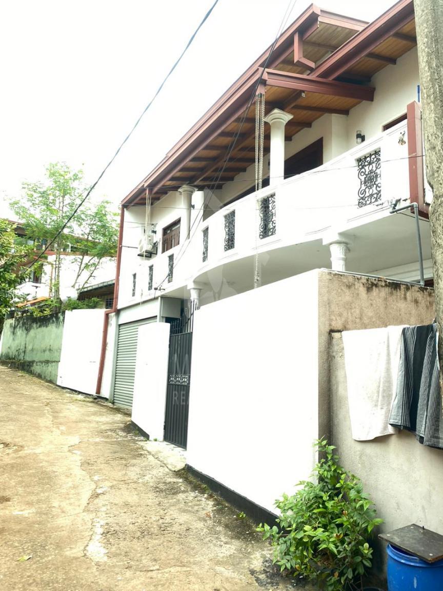 House For Rent in Kohuwala- image 8