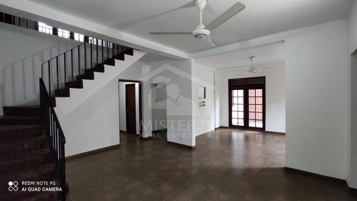 House for Rent in Colombo 08- image 8