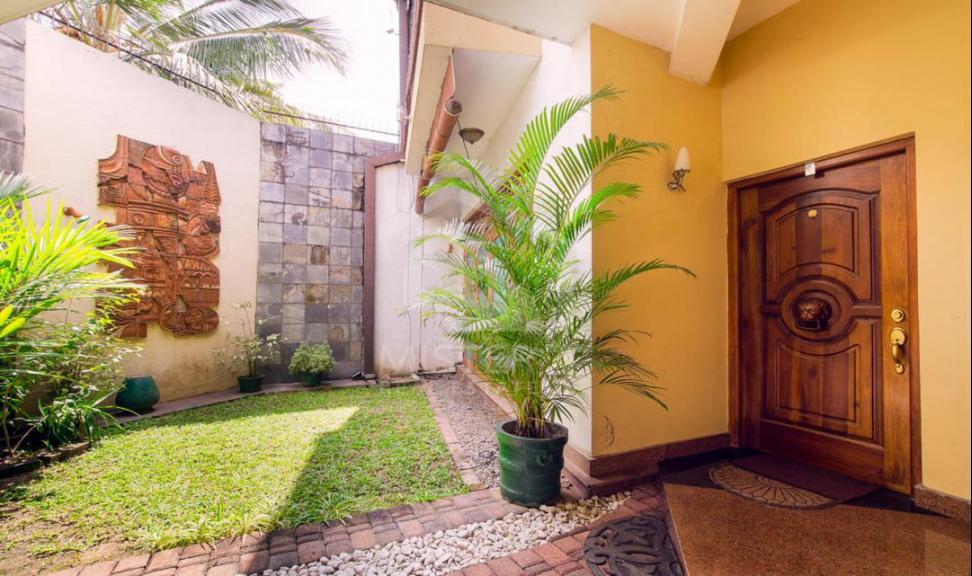 House for Rent in Colombo 08- image 2