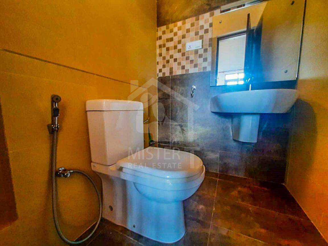 Luxury House for Rent in Nawala- image 10