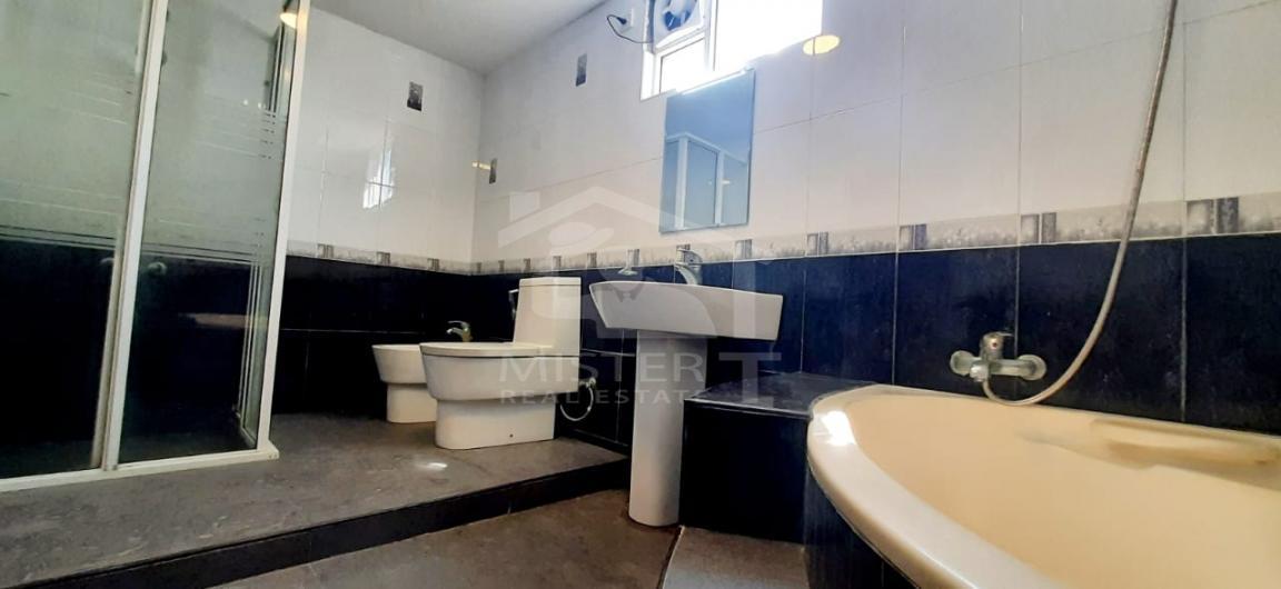 Commercial Property for Rent in Colombo 07.- image 10