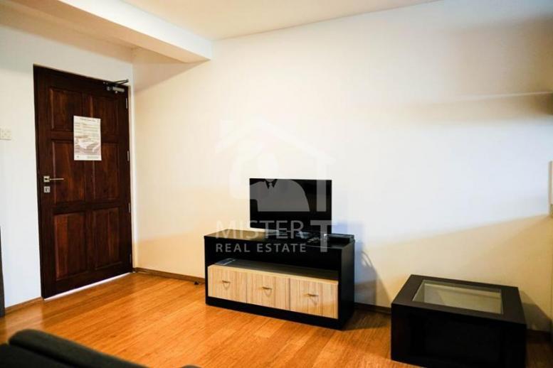 Studio Apartment for Rent in Colombo 07- image 1