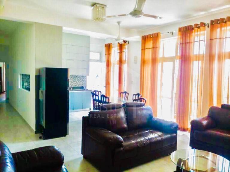 Apartment for Rent in Colombo 05- image 1