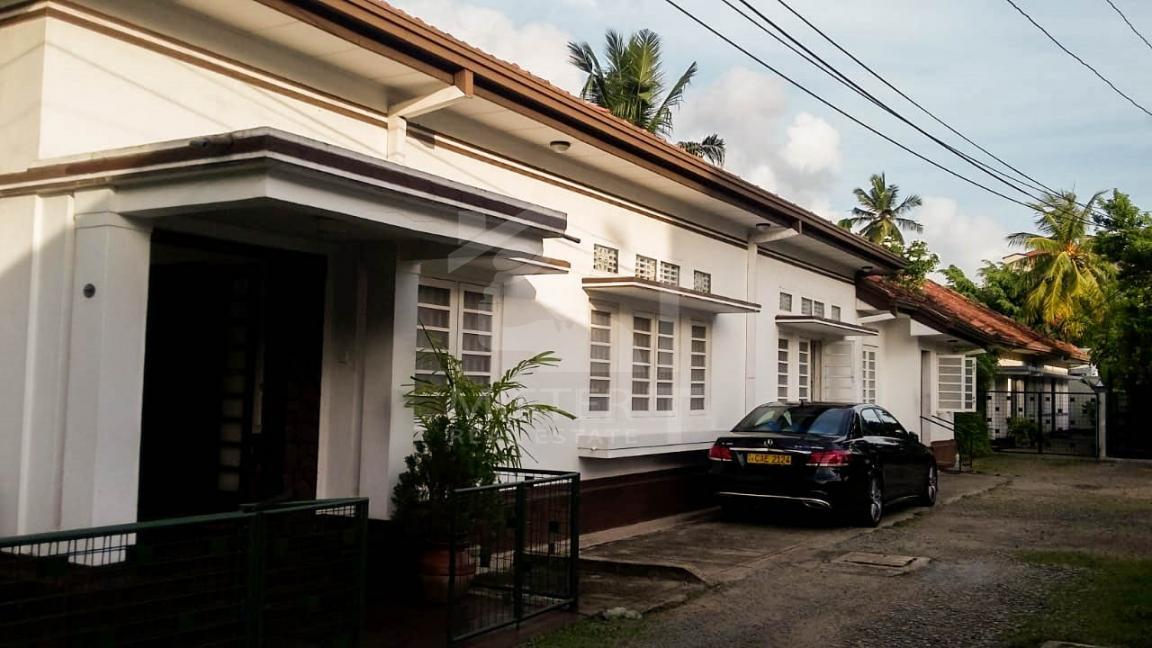 House for Rent in Colombo 9- image 1