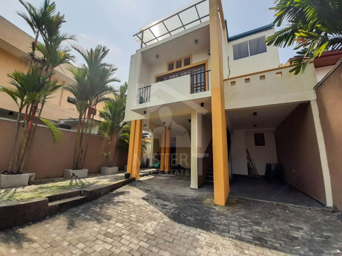 House for Rent in Dehiwala- image 1