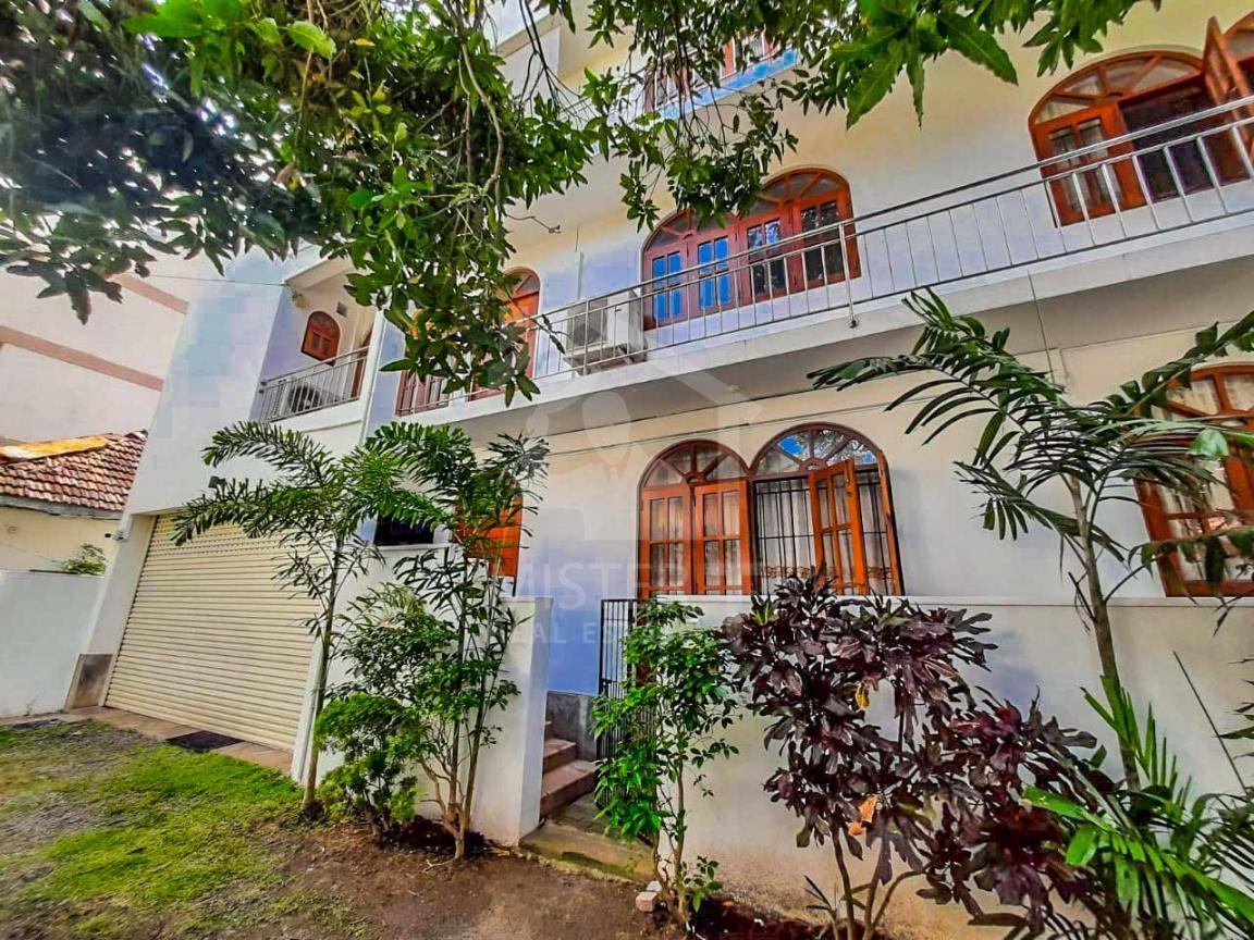House for Rent in Colombo - image 1