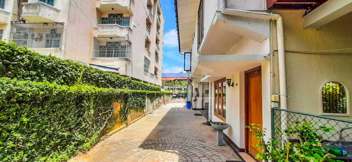 House for Rent in Colombo - image 1