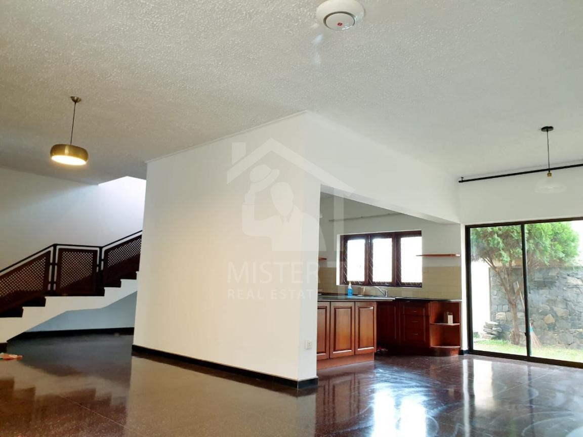 House for Rent in Colombo- image 1