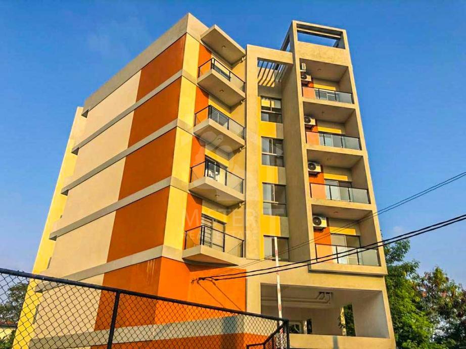 Apartment for Rent at The Lakefront - image 1