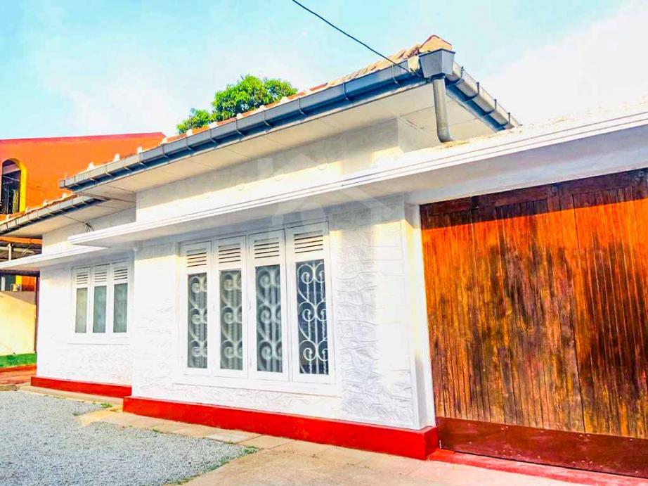 Commercial Property for Rent in Nugegoda- image 1