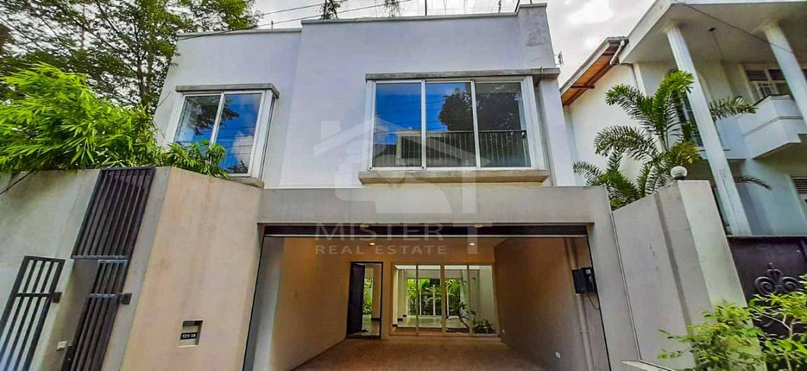 House for Rent in Pelawatta - image 1