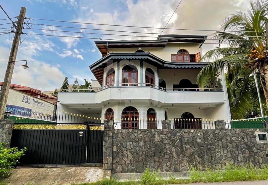 House for Rent in Battaramulla - image 1