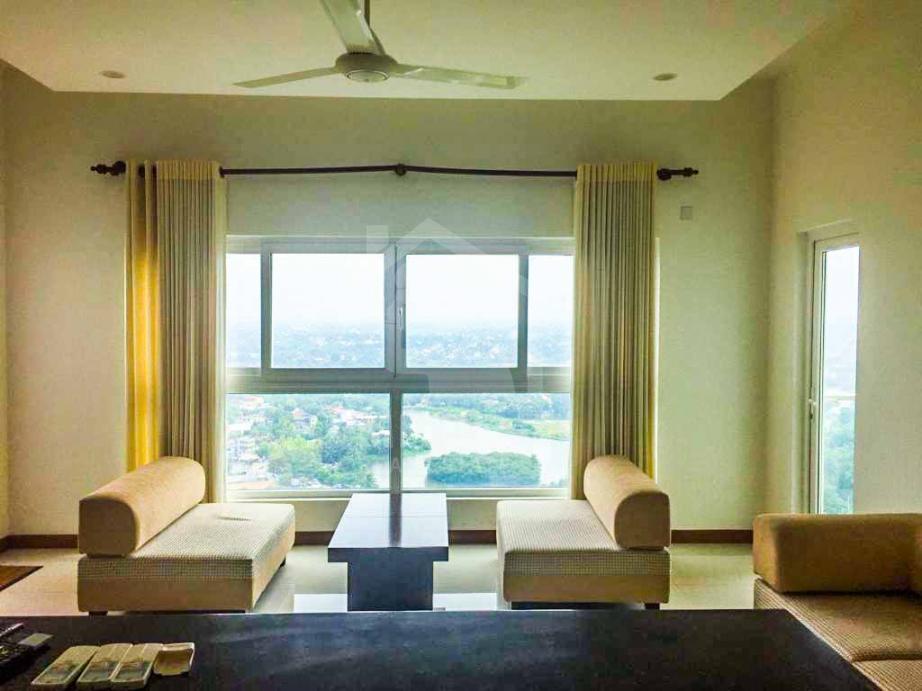 Apartment for Rent at Fairway Skygarden - image 1