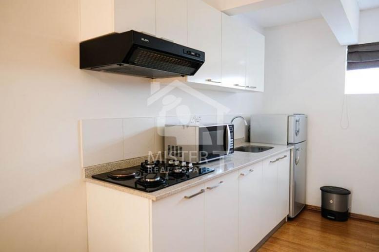 Studio Apartment for Rent in Colombo 07- image 2