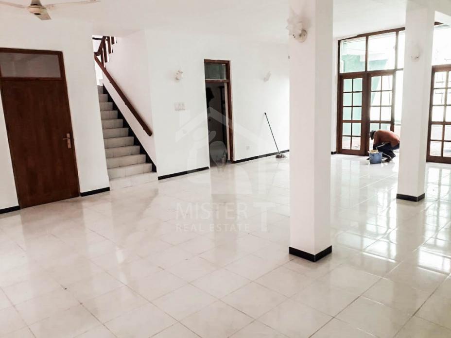 House for Rent in Colombo 07- image 2
