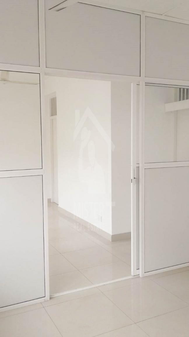 Commercial Property for Rent in Colombo - image 2