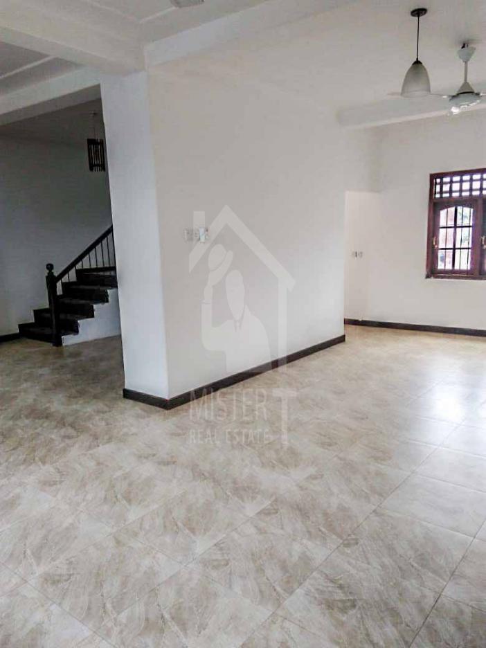 House for Rent in Nawala- image 2