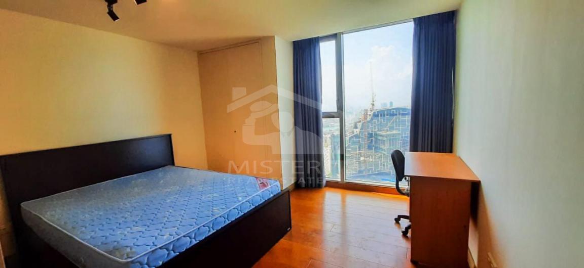 Apartment for Rent at The Residences, Colombo 02- image 2