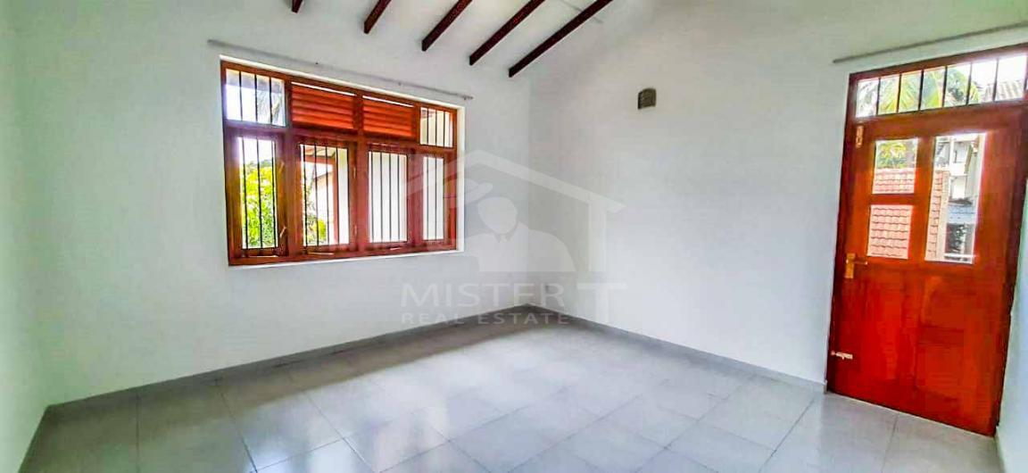 House for Rent in Kalubowila - image 2