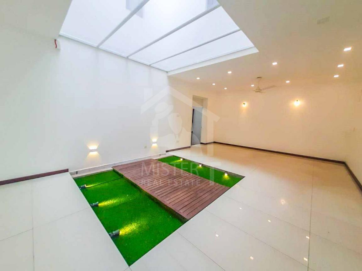 Commercial Property for Rent in Nawala - image 2