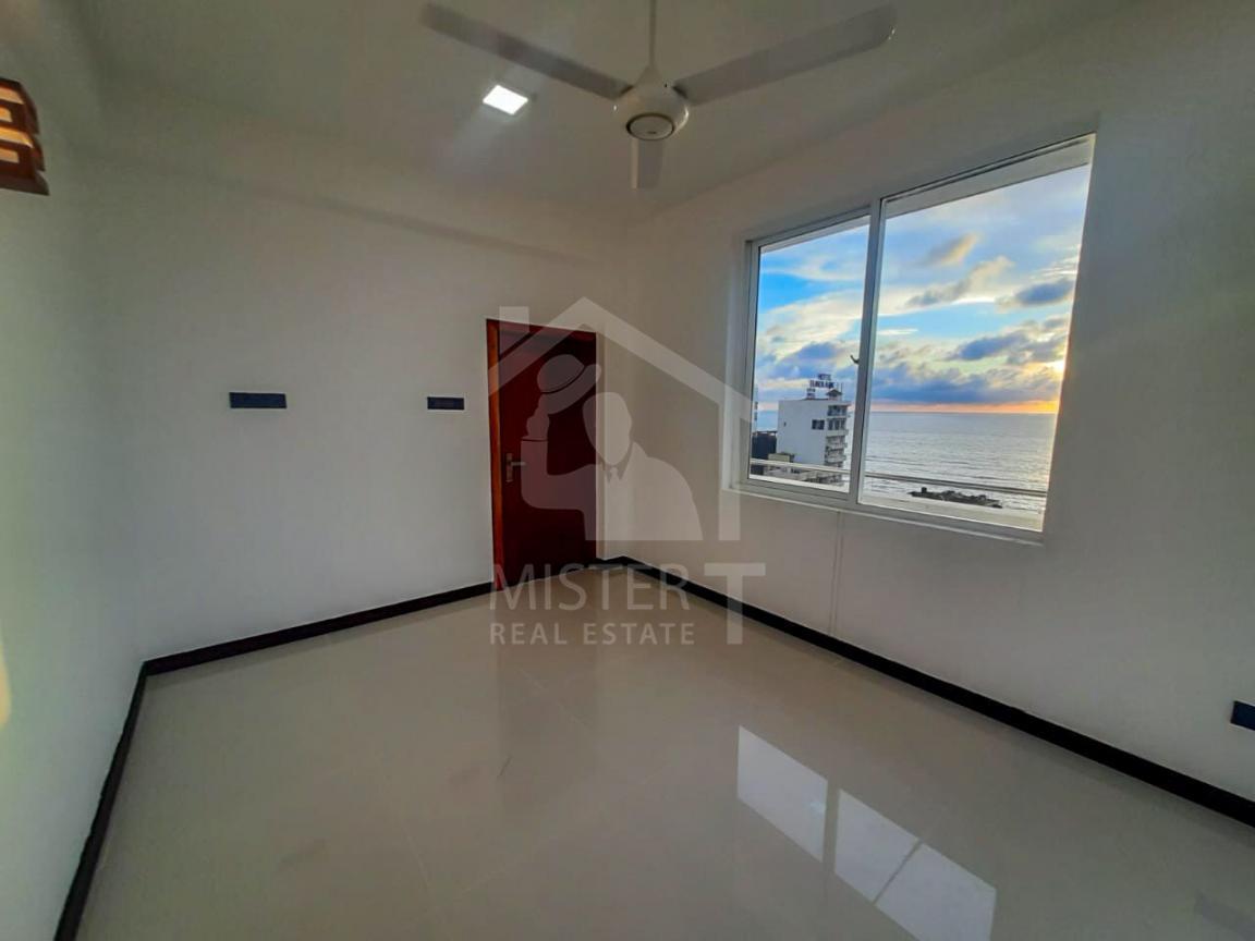 Apartment for Rent at Rich Tower- image 2