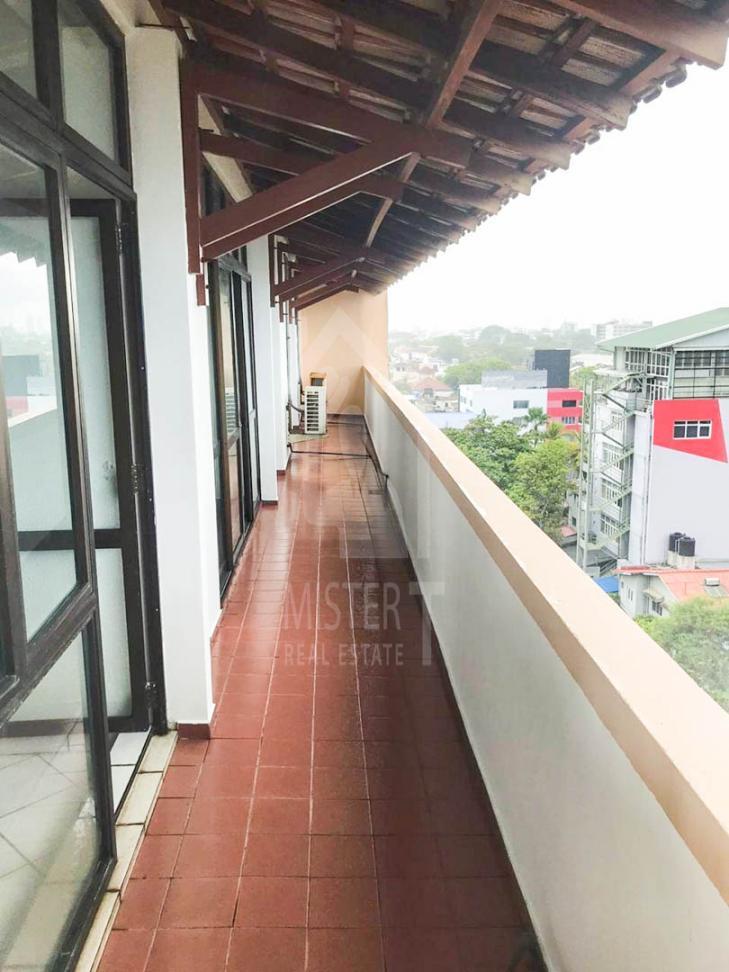 Apartment for Rent in Colombo 03- image 3