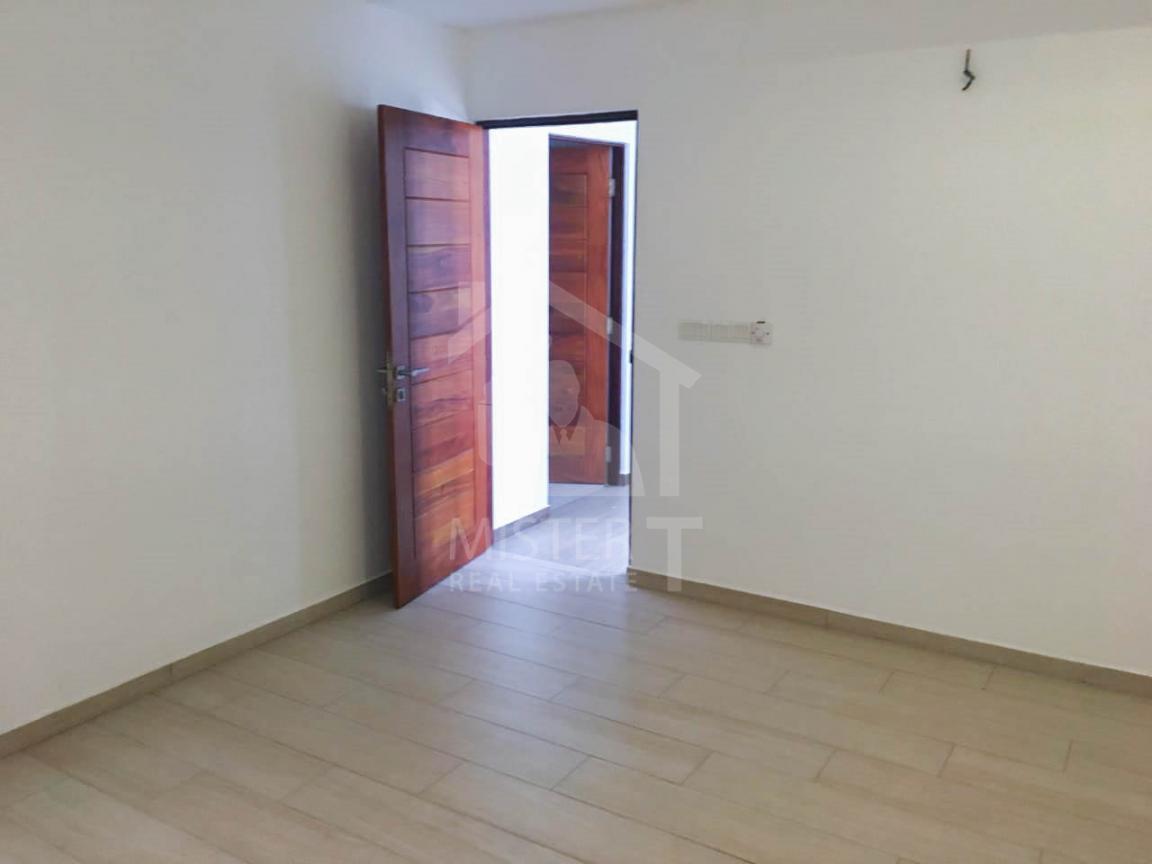 Apartment for Rent at Alexandria Homes- image 3