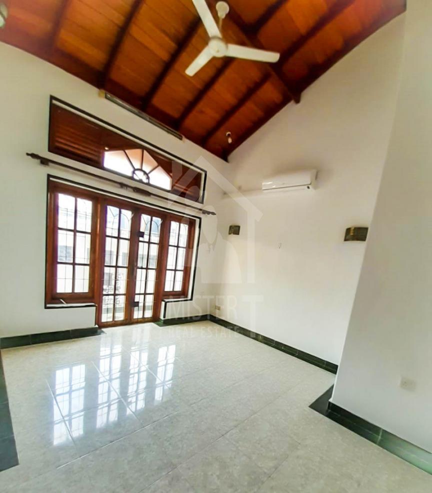 House for Rent in Colombo- image 3